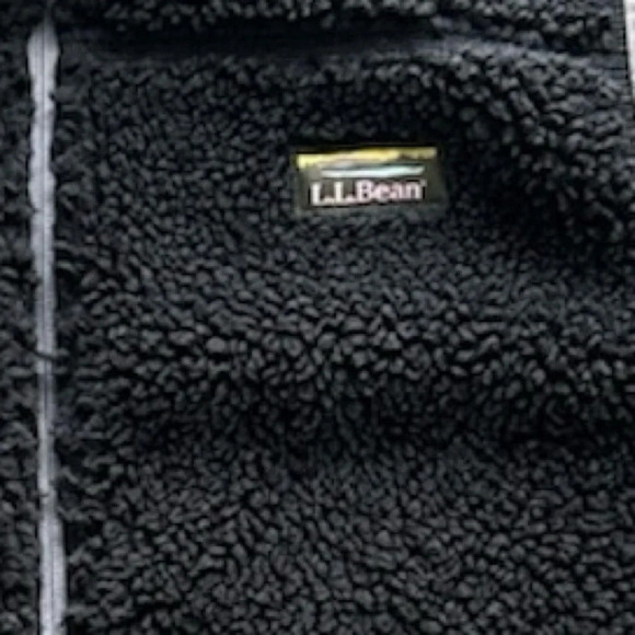L.L. Bean Men’s Mountain Pile Fleece Vest Size M-Tall - Picture 5 of 12